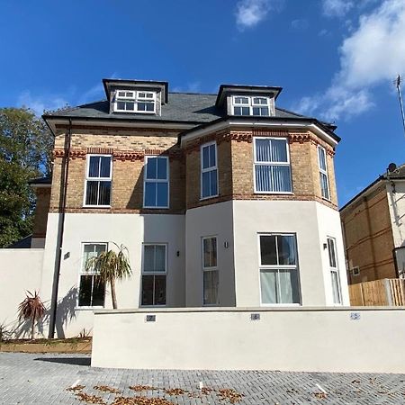 Bright, Vibrant New 1 Bedroom Town Centre Parking Bournemouth Buitenkant foto