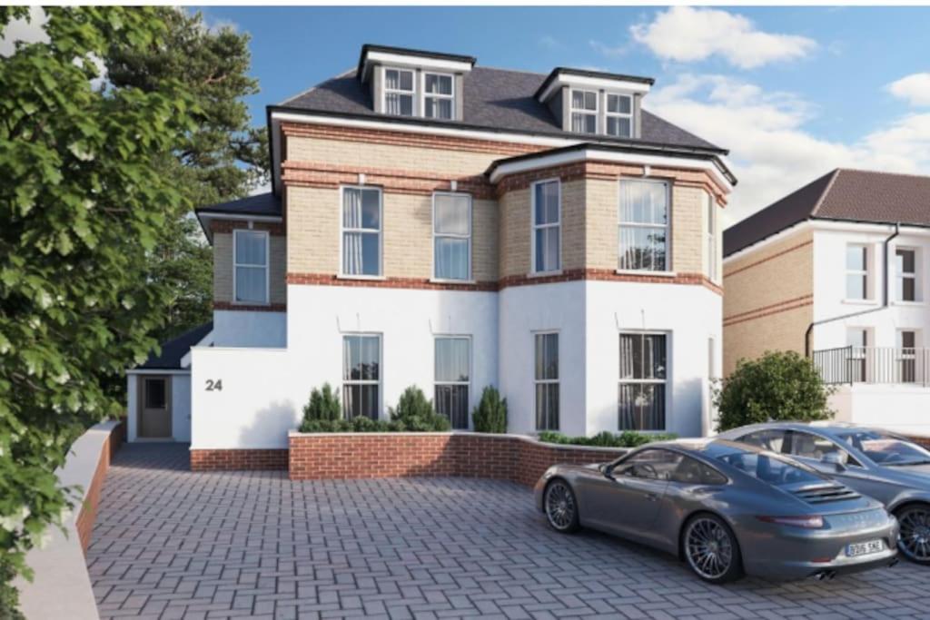 Bright, Vibrant New 1 Bedroom Town Centre Parking Bournemouth Buitenkant foto